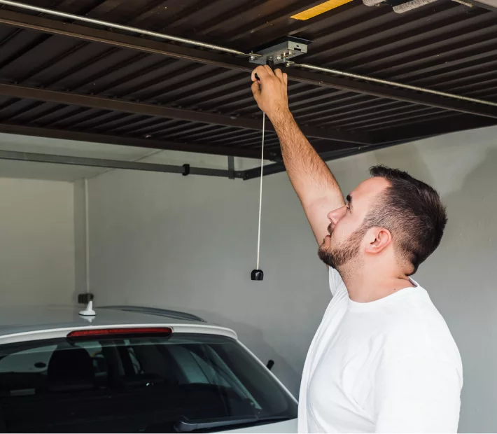 emergency-garage-door-repair Garage Door Repair